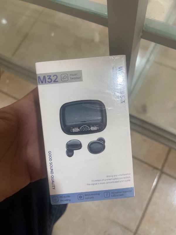 Audífonos inalámbricos DAMAX M32