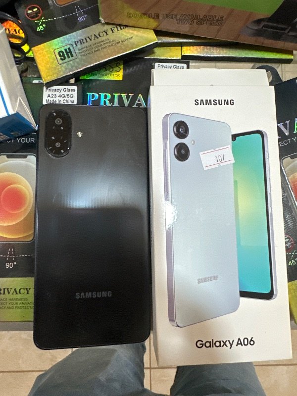 Teléfono Samsung A06